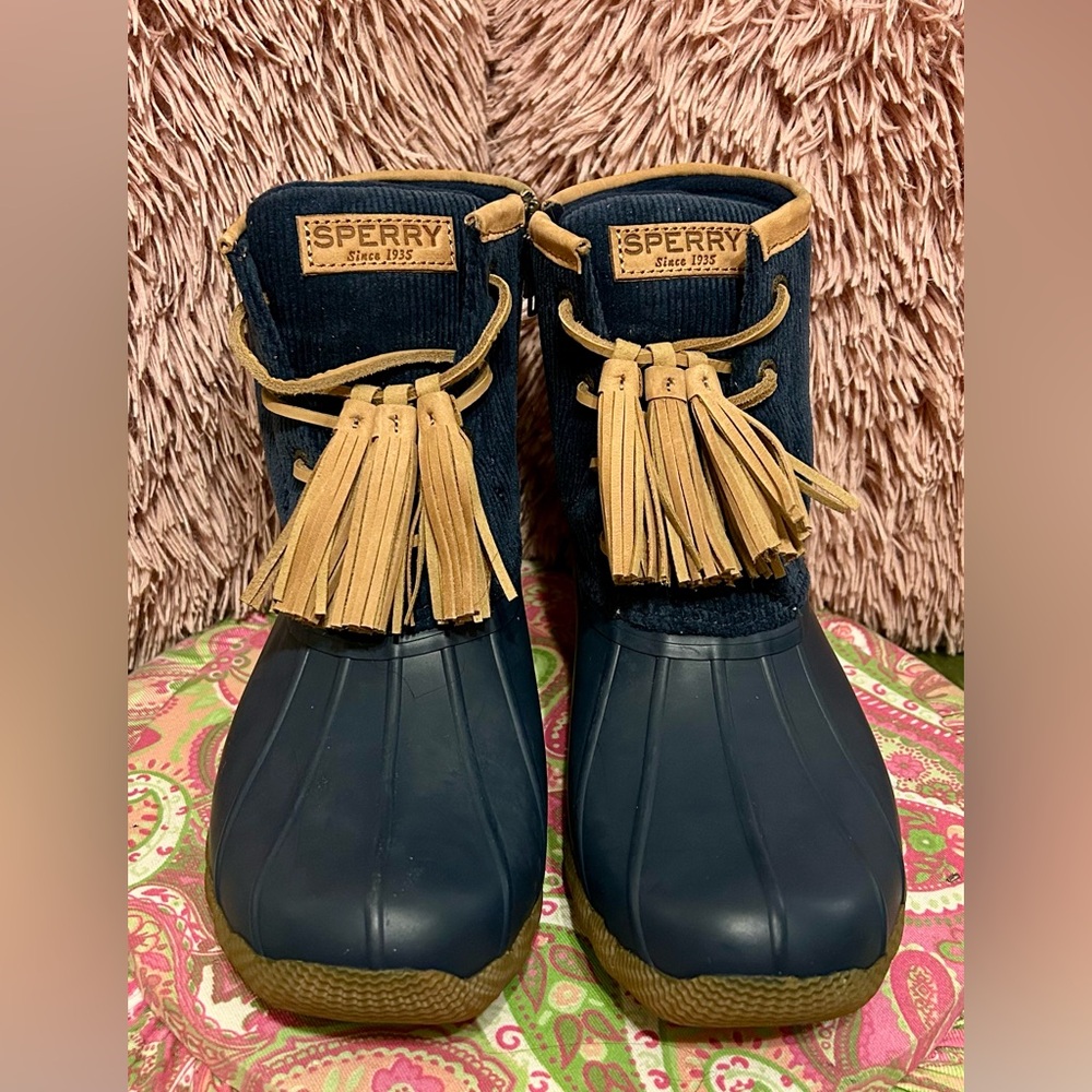Sperry: Saltwater Tassel Navy ; women’s size 7 (cm=24)